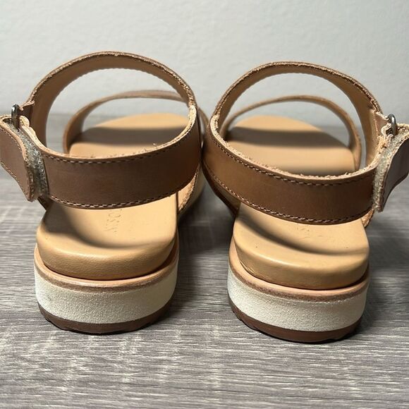 Nisolo Go-To Flatform Sandal 2.0 Sandals Shoes - Picture 5 of 9